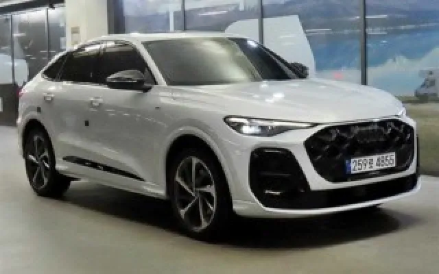 인천신용회복자동차 Q5 (80A) 스포트백 45 TFSI 콰트로 S-라인 매물 사진 17 - 2026/06 3,434km