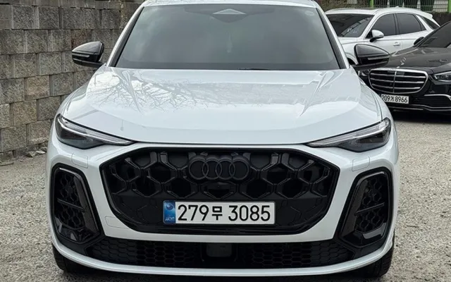 인천신용회복자동차 Q5 (80A) 40 TDI 콰트로 S-라인 블랙 에디션 매물 사진 17 - 2025/07 16,295km